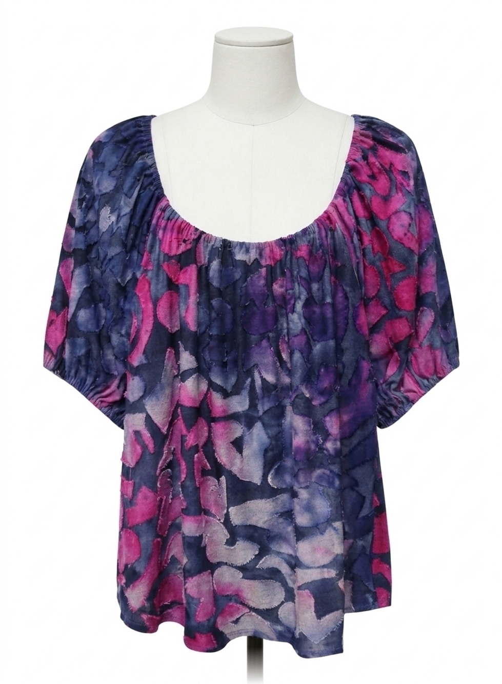 NEW KAREN KANE women's biby tie dye shirt in navy-blue and berry.